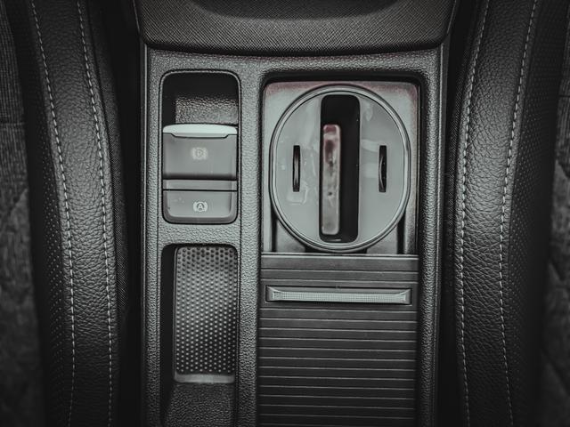 Skoda Octavia Combi SPORTLINE 1.5 eTSI DSG PANO AHK MATRIX ACC SHZ RFK 