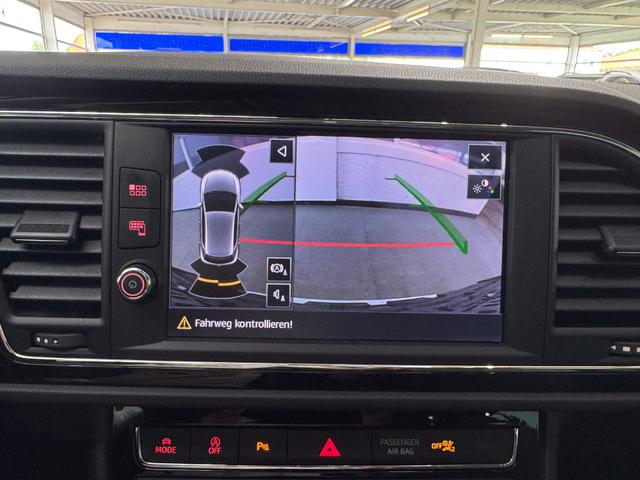 Seat Leon 1.5 TSI FR PANO NAVI RFK SHZ PDC v+h 
