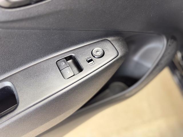 Hyundai i10 TREND SHZ KLIMAAUTOMATIK PDC 
