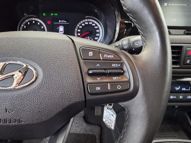Hyundai i10 TREND SHZ KLIMAAUTOMATIK PDC 