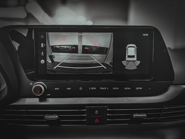 Hyundai i20 - STYLE BLACK PACK SHZ NAVI RFK ALU