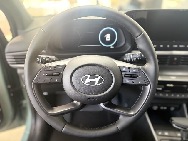 Hyundai i20 STYLE DCT BLACK PACK SHZ NAVI RFK ALU 