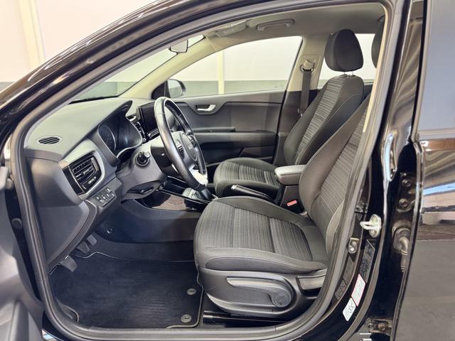 Kia Stonic VISION NAVI SHZ RFK PDC TEMPOMAT KLIMAAUTOMATIK 