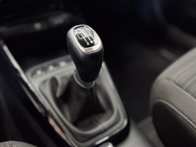 Kia Stonic VISION NAVI SHZ RFK PDC TEMPOMAT KLIMAAUTOMATIK 