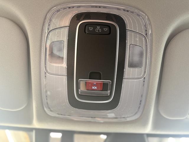 Hyundai BAYON STYLE DCT SHZ NAVI RFK Licht/Regensensor 17ALU KLIMAAUTOMATIK 