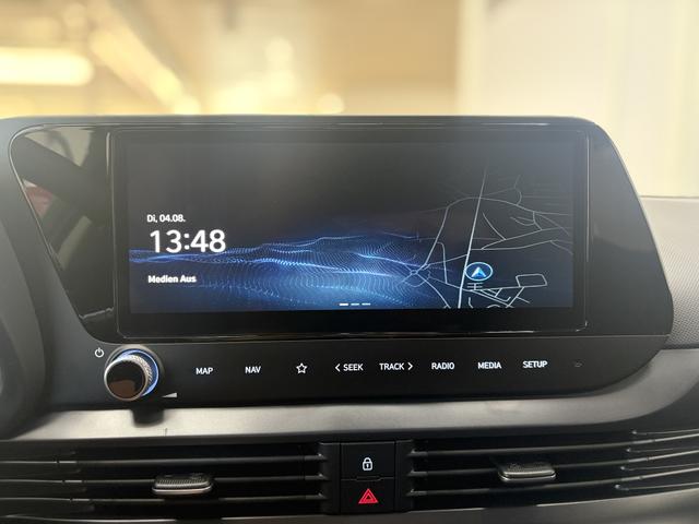 Hyundai BAYON STYLE DCT SHZ NAVI RFK Licht/Regensensor 17ALU KLIMAAUTOMATIK 