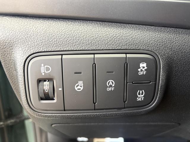 Hyundai BAYON STYLE DCT SHZ NAVI RFK Licht/Regensensor 17ALU KLIMAAUTOMATIK 