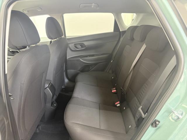 Hyundai BAYON STYLE DCT SHZ NAVI RFK Licht/Regensensor 17ALU KLIMAAUTOMATIK 