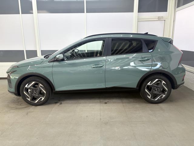 Hyundai BAYON STYLE DCT SHZ NAVI RFK Licht/Regensensor 17ALU KLIMAAUTOMATIK 
