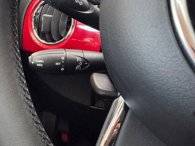 Fiat 500 RED PANO TEMPOMAT KLIMAAUTOMATIK 