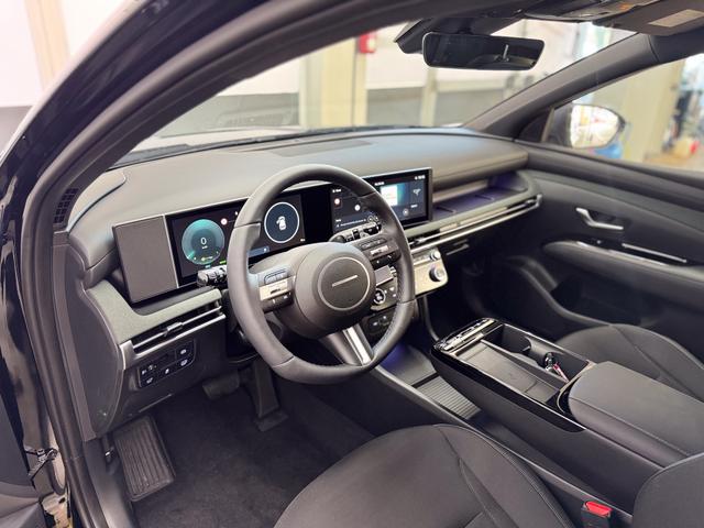 Hyundai TUCSON Premium HEV AUT 4WD ACC NAVI SHZ 