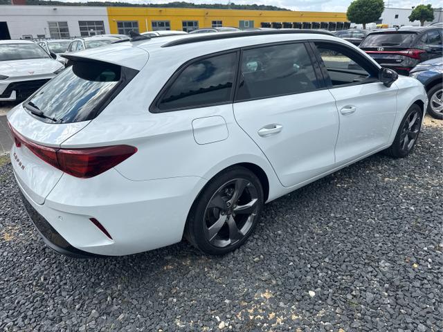 Cupra / Leon / Grau / / / 
