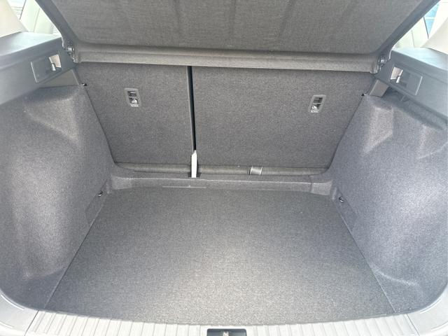Seat / Ateca / Grau / / / 