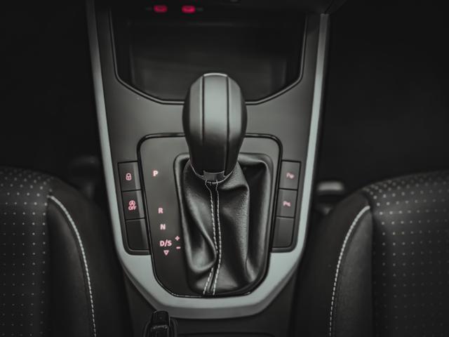 Seat Arona STYLE DSG SHZ RFK PDC 