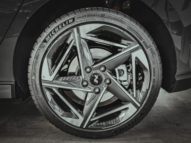 Hyundai i30 PREMIUM N-LINE DCT SMART KEY NAVI SHZ RFK 