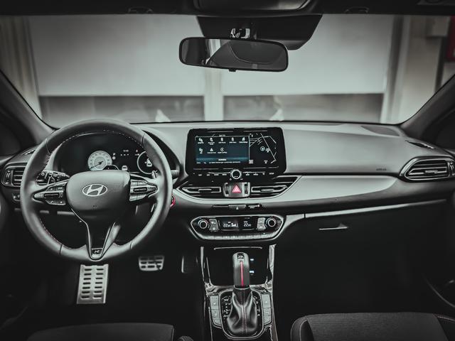 Hyundai i30 Kombi PREMIUM N-LINE DCT SHZ SMART KEY NAVI 