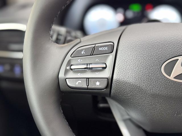 Hyundai i30 STYLE DCT ALU SHZ NAVI RFK PDC 