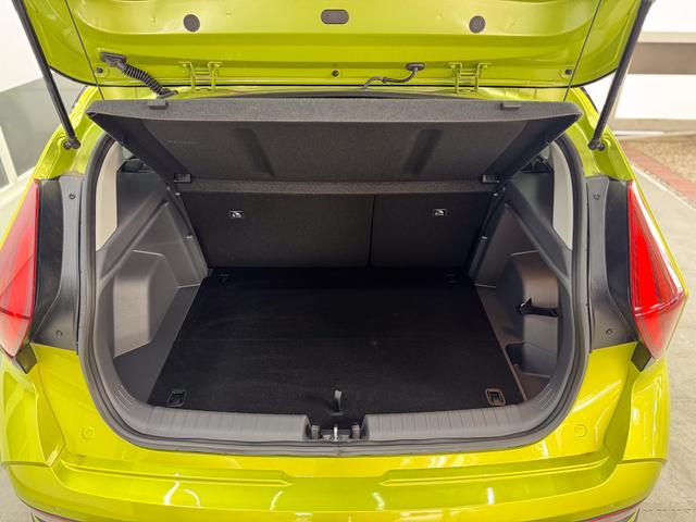 Hyundai BAYON PREMIUM DCT ACC SmartSense PLUS NAVI SHZ RFK PDC KLIMAAUTOMATIK 
