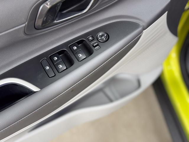 Hyundai BAYON PREMIUM DCT ACC SmartSense PLUS NAVI SHZ RFK PDC KLIMAAUTOMATIK 