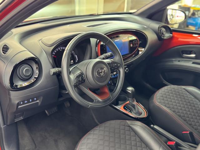Toyota Aygo X EXPLORE CVT LED ACC SHZ RFK KEYLESS 