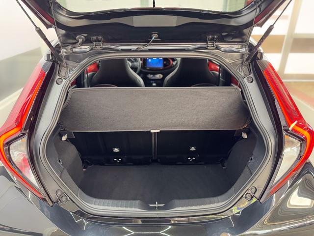 Toyota Aygo X EXPLORE CVT LED ACC SHZ RFK KEYLESS 