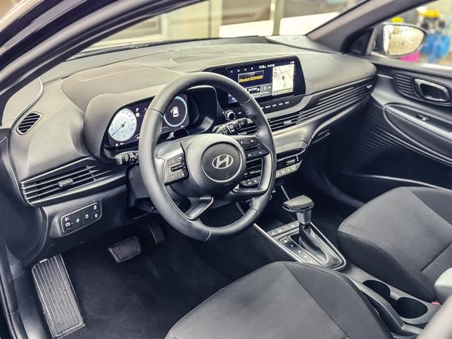 Hyundai i20 STYLE DCT BLACK LINE NAVI WP RFK PDC KLIMAAUTOMATIK ALU 
