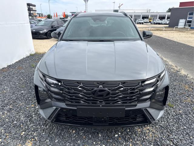 Hyundai / TUCSON / Grau / / / 