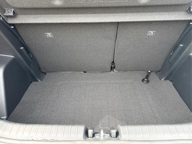 Hyundai / i20 / Grau / / / 