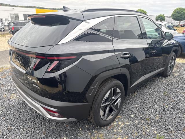 Hyundai / TUCSON / Grau / / / 