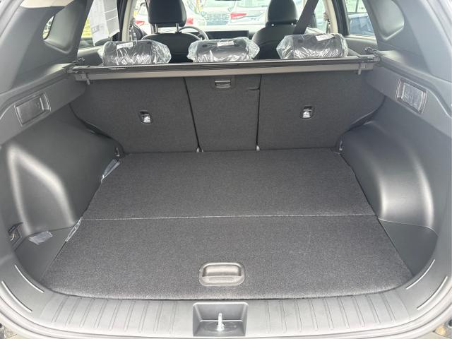 Hyundai / TUCSON / Grau / / / 