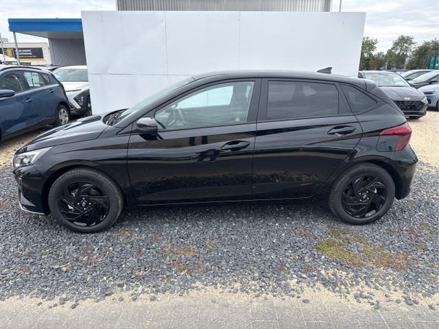 Hyundai / i20 / Grau / / / 