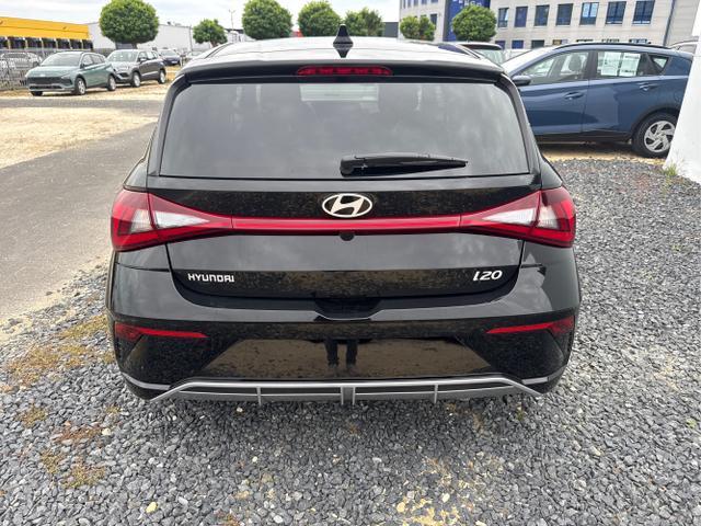 Hyundai / i20 / Grau / / / 