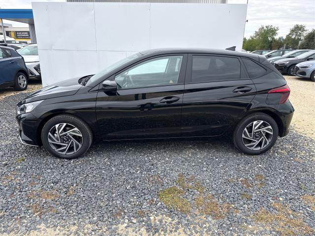 Hyundai / i20 / Grau / / / 