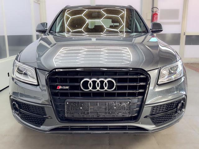 Audi Q5 3.0 TDI DPF QUATTRO AUT NAVI SHZ XENON 