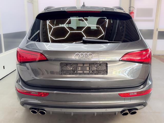 Audi Q5 3.0 TDI DPF QUATTRO AUT NAVI SHZ XENON 
