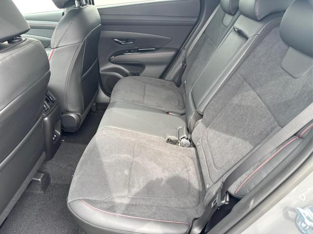 Hyundai TUCSON Premium DCT N-LINE PANO E-SHIFT NAVI ACC 