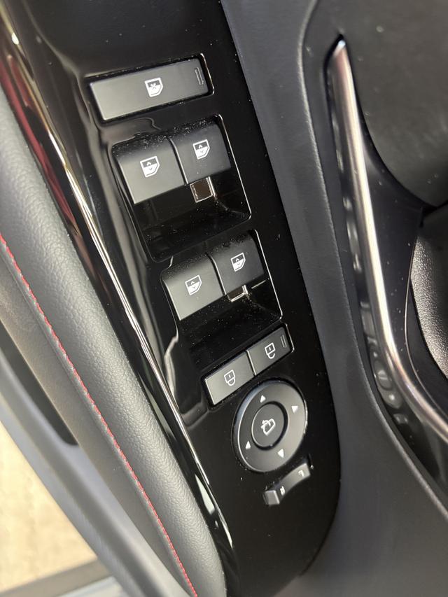 Hyundai TUCSON PREMIUM DCT N-LINE PANO E-SHIFT NAVI ACC 