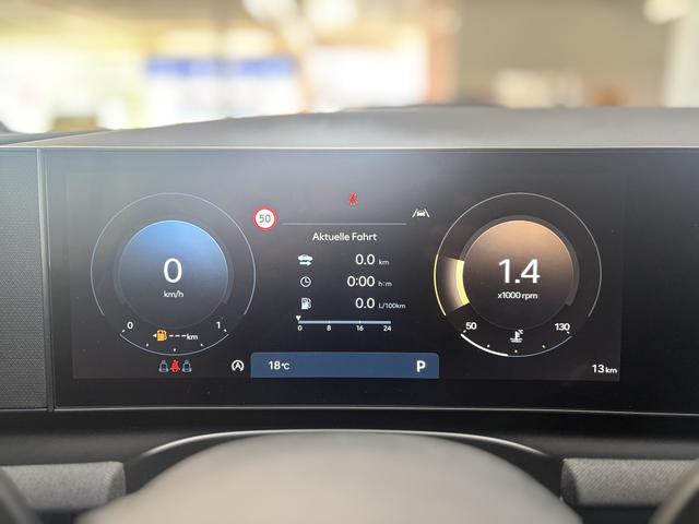 Hyundai TUCSON PREMIUM DCT N-LINE PANO E-SHIFT NAVI ACC 