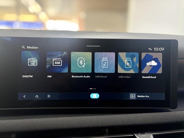 Hyundai TUCSON PREMIUM DCT N-LINE PANO E-SHIFT NAVI ACC 