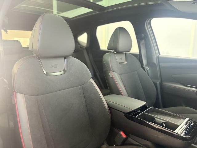 Hyundai TUCSON PREMIUM DCT N-LINE PANO E-SHIFT NAVI ACC 