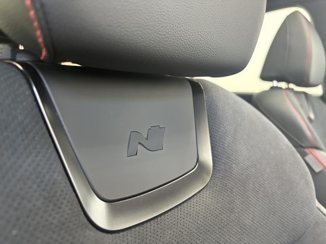 Hyundai TUCSON PREMIUM DCT N-LINE PANO E-SHIFT NAVI ACC 