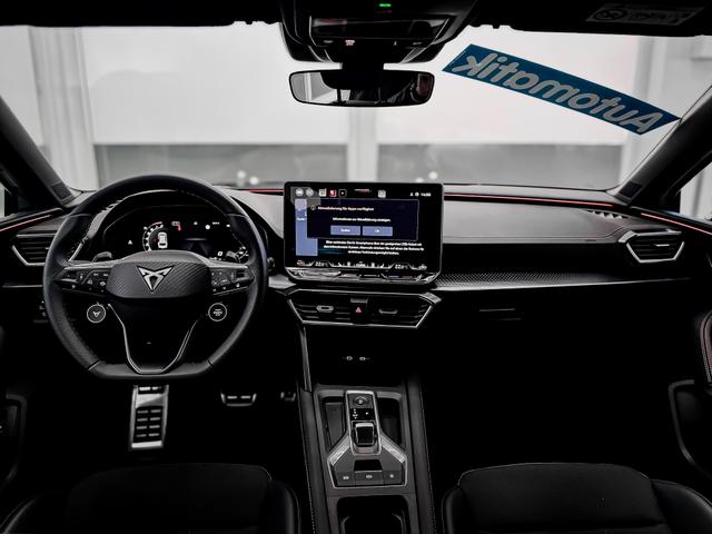 Cupra Leon Sportstourer 1.5 eTSI DSG AHK KEYLESS RFK ACC PDC SHZ 