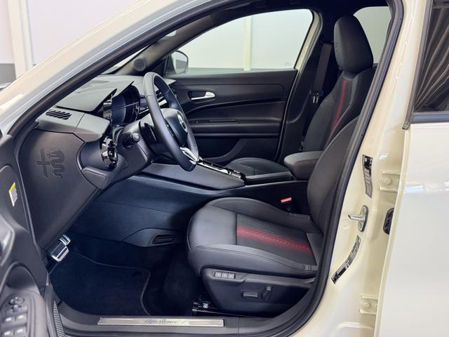 Alfa Romeo Junior SPECIALE IBRIDA MATRIX ACC KEYLESS NAVI 