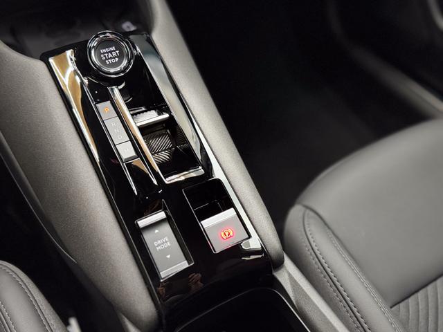 Alfa Romeo Junior SPECIALE IBRIDA MATRIX ACC KEYLESS NAVI 