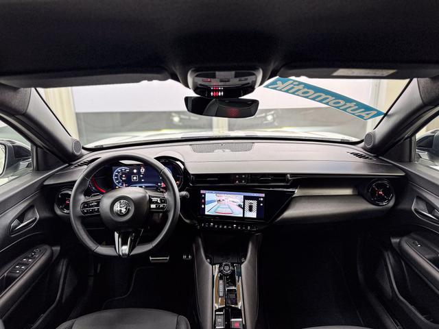 Alfa Romeo Junior SPECIALE IBRIDA MATRIX ACC KEYLESS NAVI 