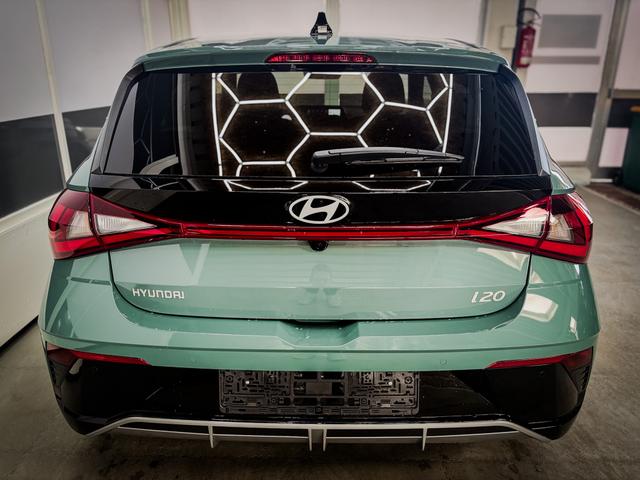 Hyundai i20 STYLE DCT BLACK LINE NAVI WP RFK PDC KLIMAAUTOMATIK ALU 