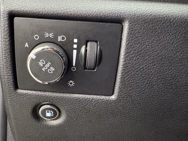 Jeep Grand Cherokee LIMITED 4X4 AUT NAVI SHZ RFK ALPINE KEYLESS 