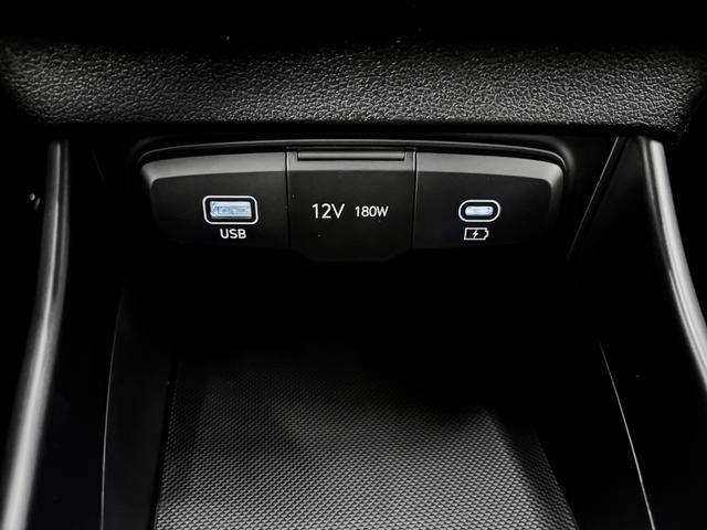 Hyundai BAYON LIFE DCT NAVI RFK TEMPOMAT 