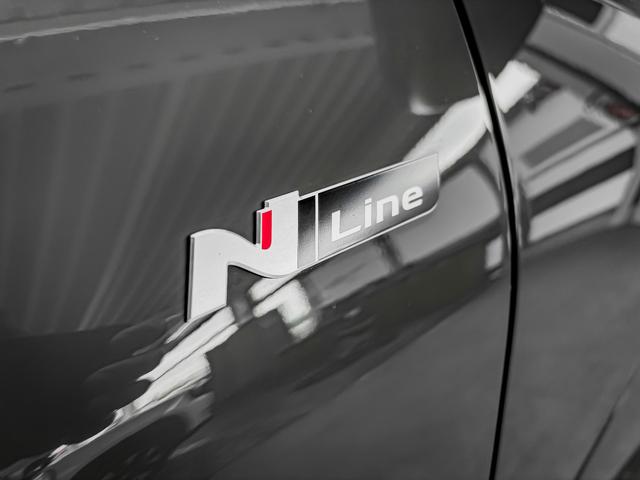 Hyundai TUCSON HEV PREMIUM AUT N-LINE PANO NAVI EL.HECKKLAPPE RFK PDC 