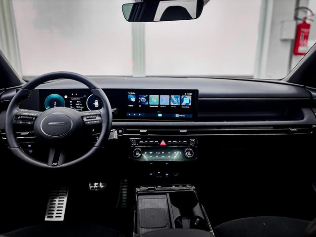 Hyundai TUCSON HEV PREMIUM AUT N-LINE PANO NAVI EL.HECKKLAPPE RFK PDC 